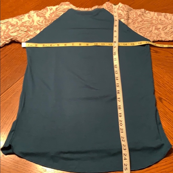 ⭐️NWT💙Our Lady of Guadelupe 3/4 Lace Sleeve Top - Picture 10 of 11